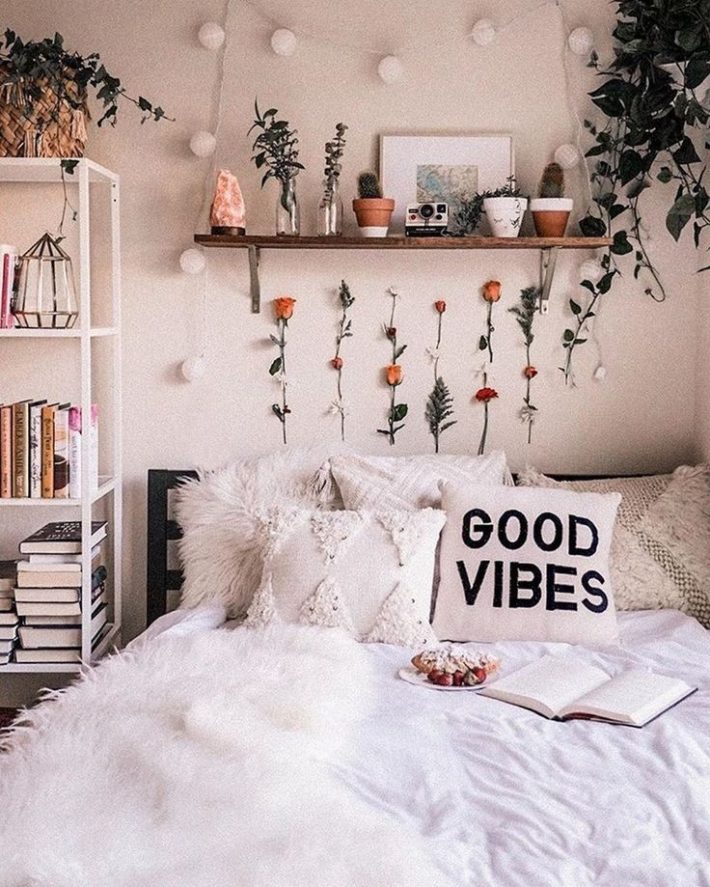 Simple Ways To Boost Your Mood Instantly - Gyani Girl